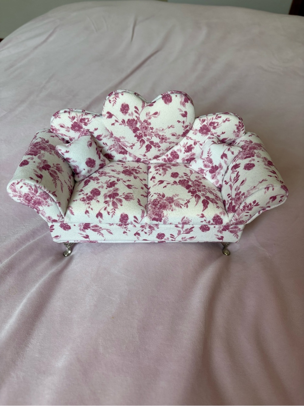 Pink Floral Sofa Jewelry Holder
